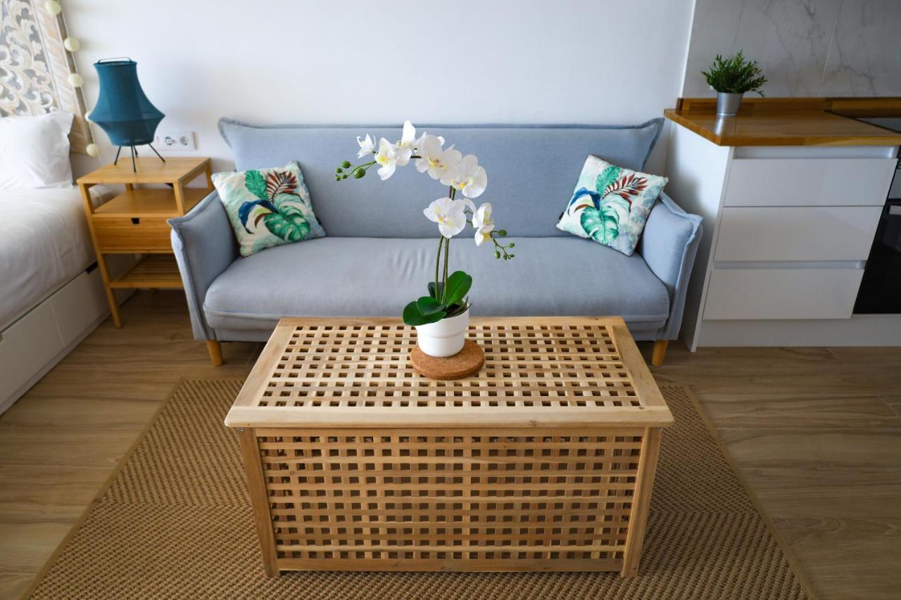 Cosy Sea View Studio Free Wifi 칼라오살바헤 외부 사진